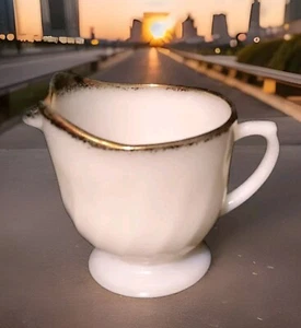 Vintage Fire King Anchor Hocking White Milk Glass Swirl Gold Trim Creamer - Picture 1 of 7