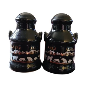 Ceramic Salt & Pepper Shakers - Alaska - Picture 1 of 3