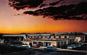 The Inn Of The Governors Hotel Street Scene Santa Fe,NM Vtg 1960's Postcard - Picture 1 of 2