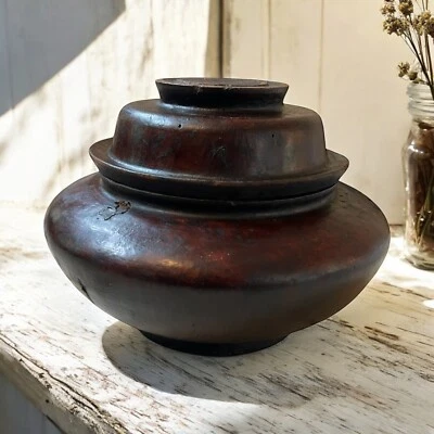 Tigela antiga de tsampa tibetana de madeira de burlwood - Imagem 1 de 4