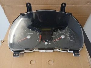 KIA RIO 1.4L Petrol Speedometer Speedo Clocks 940071G000, 2005-11 - Picture 1 of 7