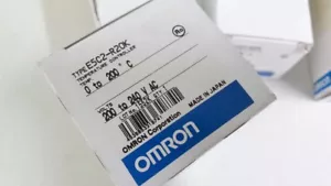 "NEW" OMRON E5C2-R20K Temperature controller 0 to 200℃ - Picture 1 of 4