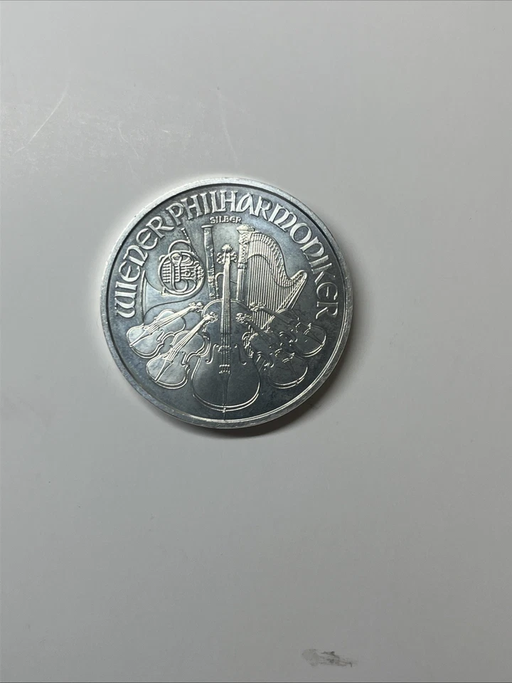 2015 1 oz Austrian Silver Round Philharmonic Coin (BU) 1.5 Euro Bullion - Image 1 of 3