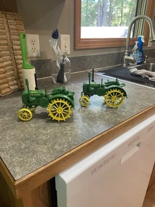 (2)- 1/16 Ertl  1931 Gp John Deere Tractors - Picture 1 of 4