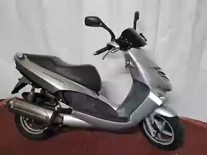 Aprilia Leonardo 125 Bj. 1999, Roller, Scooter, incl. Papiere - Bild 1 von 17