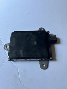 2013-2018 Toyota Avalon Blind Spot Radar Sensor OEM 88162-07010 - Picture 1 of 11