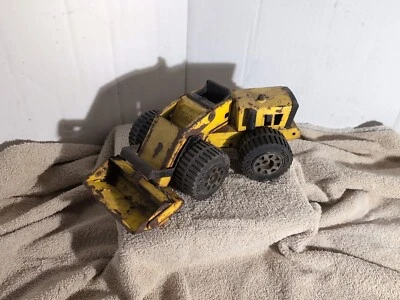 Vintage Tonka Small wheel loader, Articulates 🔥🇺🇲 - Image 1 of 4