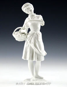 Kaiser Germany Figurine #430 FOLK GIRL WITH FLOWERS & BASKET By G. Bochmann Mint - Picture 1 of 7