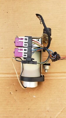 99-02 BMW Z3 Roadstar Convertible Roof Hydraulic Lift Top Pump Motor 840722402 - Изображение 1 из 4