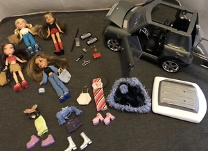 Bratz Dolls, Car, Mini Dolls & Mini Accessories. 45 Pieces, 2002-2003. Beautiful - Picture 1 of 24