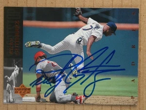 AUTOGRAPHED - Ricky Gutierrez Upper Deck #104 San Diego Padres 1994 - Picture 1 of 2