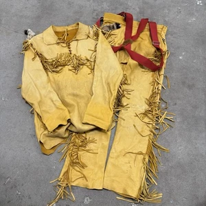 VINTAGE 70s WESTERN HANDMADE FRINGE BOHO TASSEL LACE SET JACKET SUSPENDERS 50/36 - Picture 1 of 16