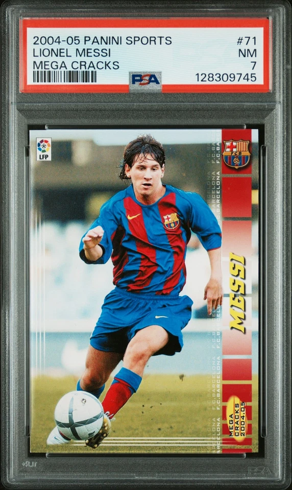 2004-05 PANINI SPORTS MEGA CRACKS #71 LIONEL MESSI ROOKIE RC PSA 7 - Image 1 of 2
