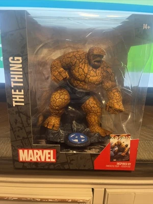 Figura posada con escena Marvel Wave 4 The Thing Fantastic Four #642 escala 1:10 Foto 1 de 4