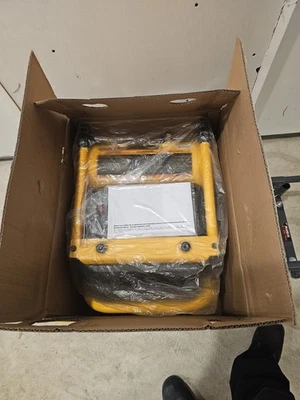 Dewalt 2.5Gal Portable Electric Heavy Duty 200PSI Quiet Air Compressor DWFP55130 - Image 1 of 4