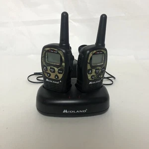 Midland X-Tra Talk 2-Way Radio Walkie Talkie GXT656 Camo Pair With Charging Base - Picture 1 of 5