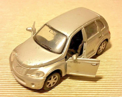 Collezione Vintage Maisto Chrysler Daimler 2000 Die Cast scala 1/39 - Immagine 1 di 4