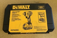 DeWALT DCF880M2 20V Max* 1/2" Impact Wrench Kit