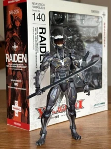 Revoltech Yamaguchi METAL GEAR RISING REVENGEANCE RAIDEN Figure No.140 - Picture 1 of 7