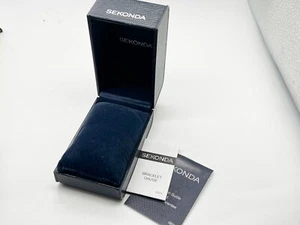 VINTAGE SEKONDA WRISTWATCH BOX EMPTY - WITH BOOKLET - Picture 1 of 7