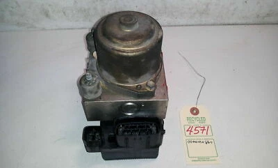 2000 Mitsubishi Montero Sport ABS Anti Lock Brake Pump OEM 44510-4060 #4571 - Image 1 of 4