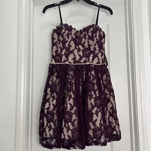 Juniors Elegant Lace Dress – Jodi Kristopher – Size 7 – Plum/Nude – NWT - Picture 1 of 9