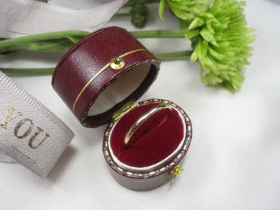 Brand new 9ct Yellow Gold Court Profile Comfort Fit Classic Plain Wedding Band  - Image 1 of 4