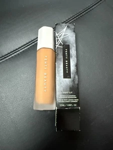 Fondotinta Fenty Soft 'Lit Naturally Luminous Longwear 1,08 oz SHADE 370 - Foto 1 di 3