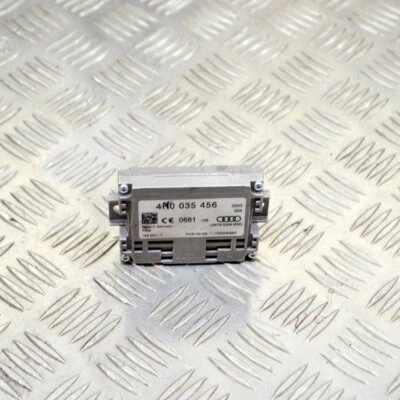 AUDI A6 C7 Antenna Amplifier 4H0035456 2.0 Diesel 140kw 2015 - Image 1 of 4
