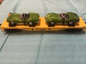 MTH 30-76121 O Gauge Santa Fe Flat Car w/ Two 1969 Corvettes - Picture 1 of 4