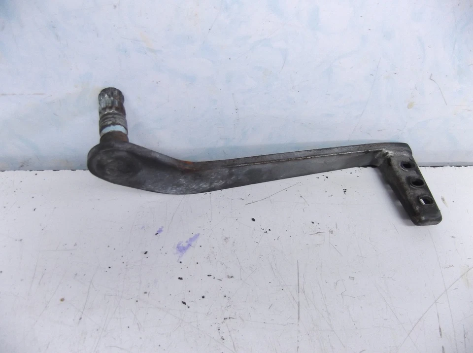 Suzuki GS500F  REAR BRAKE LEVER  GS500F 2005 - Image 1 of 1
