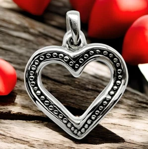 925 STERLING SILVER HEART PENDANT LIGHTWEIGHT, CHAIN SOLD SEPARATELY 1666 - Picture 1 of 3