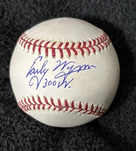 Early Wynn 300 Wins Signed Autographed VINTAGE OAL Baseball BECKETT Bold Sig! - Picture 1 of 4