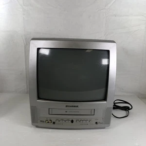 Sylvania 13” CRT TV VHS Combo SRC2213X Vintage Gaming **Tested VCR Doesnt Work** - Picture 1 of 5