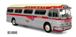 Iconic Replicas 1/87 87-0565 GM PD4104 Coach TRAILWAYS Bus - Picture 1 of 2