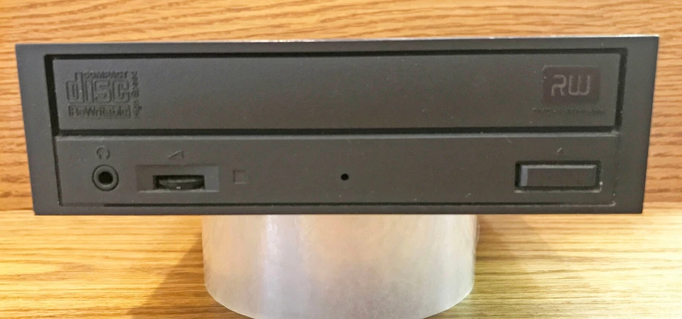 UNIDAD DVD/CD-RW ND-1100A MODELO NEC DE COLECCIÓN -ABRIL 2003 Foto 1 de 4