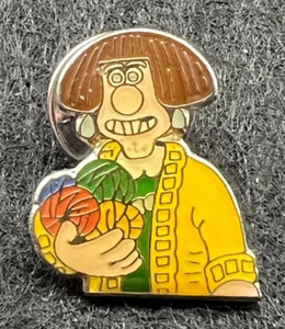 WENDOLENE RAMSBOTTOM - WALLACE & GROMIT ENAMEL PIN BADGE - Foto 1 di 3