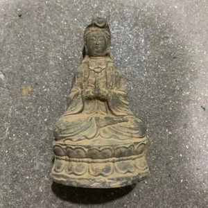 Chinesischer antiker Bronze Nanhai Guanyin Bodhisattva Bronze Buddha „南海双手合观音“ - Bild 1 von 1