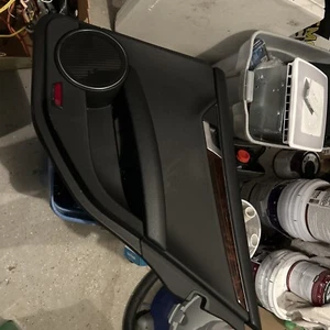 08-14 Mercedes W204 C300 C250 C350 Rear Right Interior Door Panel Black OEM - Picture 1 of 4