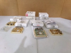 LOT OF 10 ROBERTSHAW 87936 DA490-40K SB4A-5AJ SUB BASE THERMOSTATS - Picture 1 of 5
