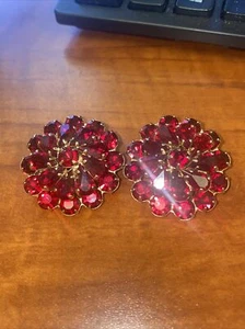 Vintage Weiss Lot Of 3 Clip On Earrings - Picture 1 of 12