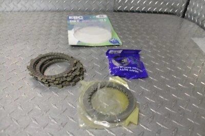 03/17 KTM 85/100 Sx EBC Motor Cluth Disco Spring Kit Nuevo DRC139 Foto 1 de 4