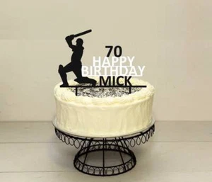Personalisierbarer Kuchen-Topper mit Cricket-Motiv Geburtstag KUNSTSTOFF JEDE FARBE - Bild 1 von 4