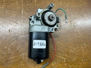 TRIUMPH 217350 STAG MK I & STAG MK II R/H WINDOW LIFT MOTOR - Picture 1 of 4