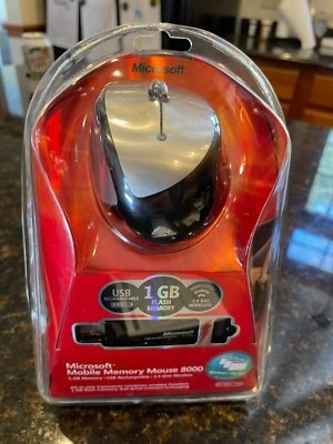 Microsoft Mobile Memory Mouse 8000 - Image 1 of 4