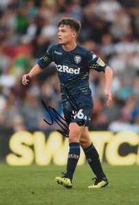 Jamie Shackleton Hand Signed 12x8 Photo - Football Autograph Leeds United. - Picture 1 of 1