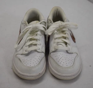 Nike Dunk scarpe basse giovani bambini bianche sneakers casual bambini taglia 3,5 anni DH9765-100 - Foto 1 di 9