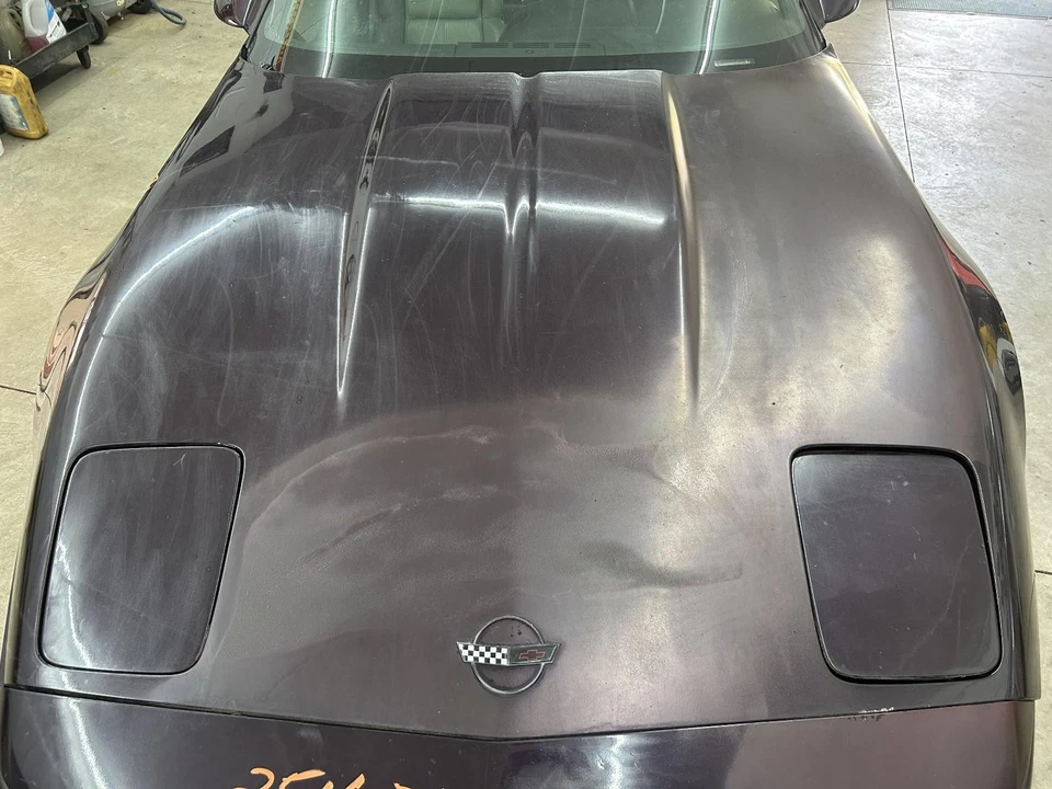 Used Hood fits: 1992 Chevrolet Corvette  Grade A - Image 1 of 4
