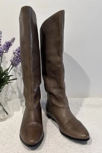 WITTNER   Brown Pull on Leather  Boots - 38 (7) ' -  New City' - Picture 1 of 10
