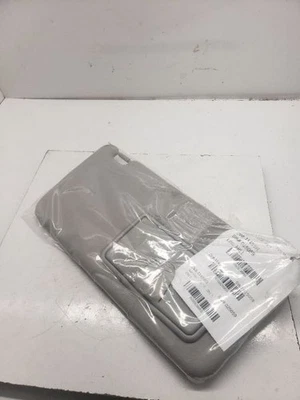 Parasol para pasajeros sin iluminación compatible con 07-13 SX4 929955 Foto 1 de 4